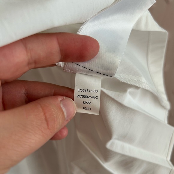 Athleta Sojurn Sleeveless Tank‎ Pleated Racerback Sz M White - Picture 5 of 5